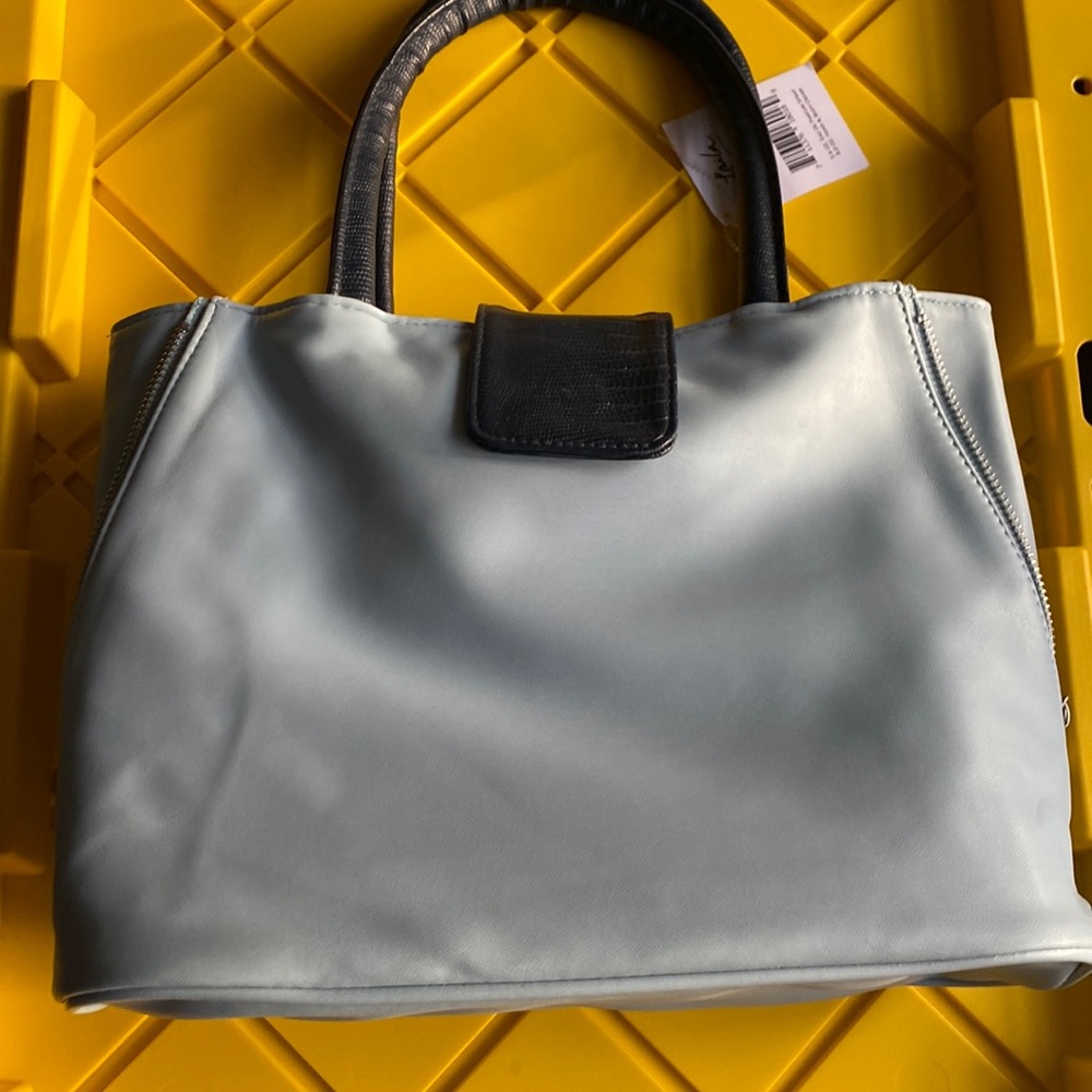 Bag GEIR NESS Laila Bag Navy Blue Vegan Leather Silver Zipper Reversible